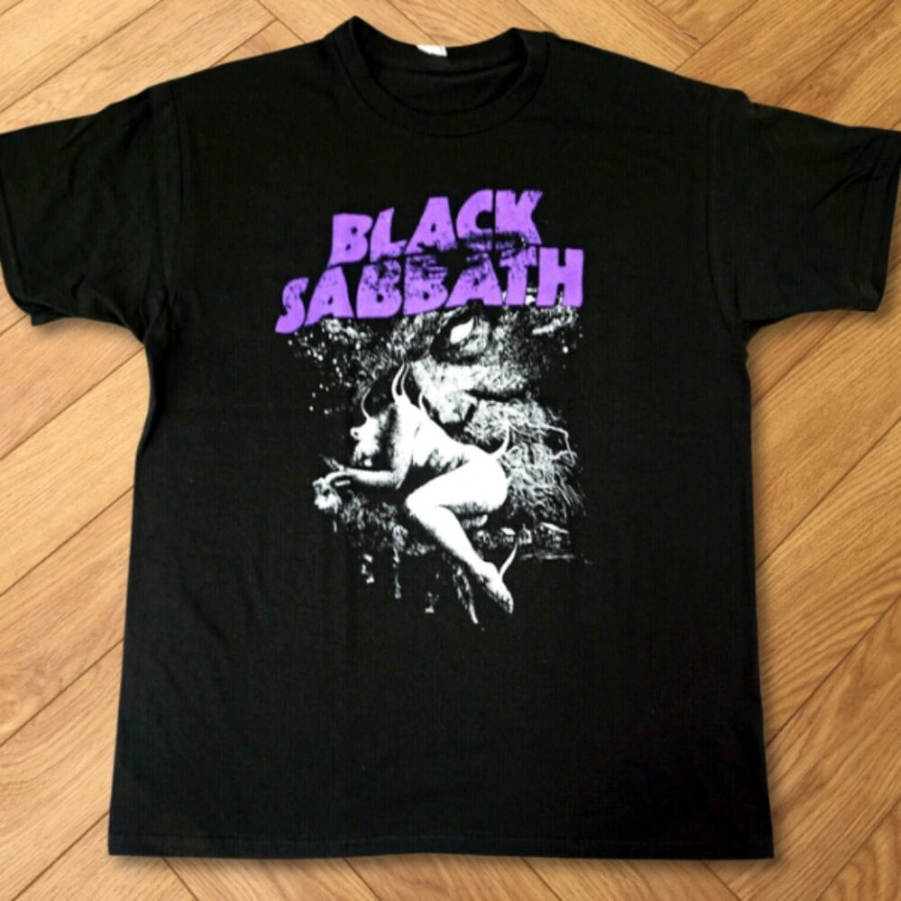 Black Sabbath Heavy Metal Graphic Tee Purple Black